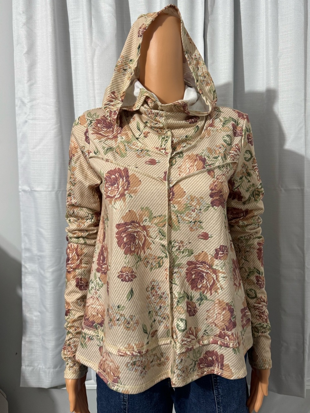 Pretty Kori America size S beige floral striped long sleeve hooded pullover top